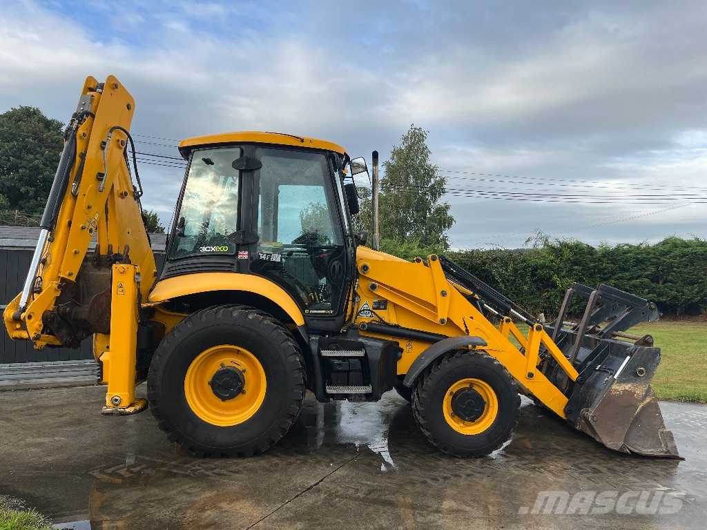 JCB 3CX Backhoe loaders