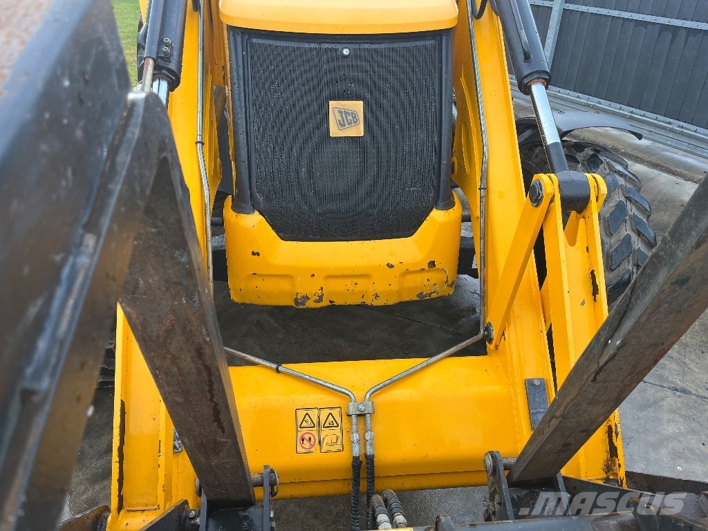 JCB 3CX Backhoe loaders