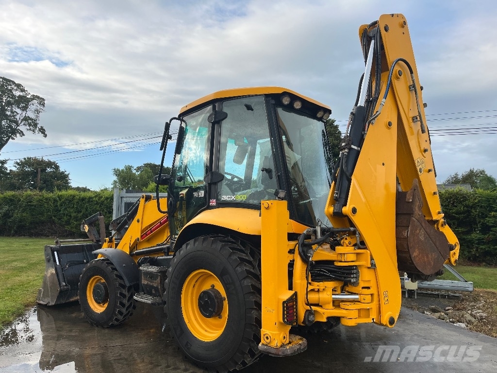 JCB 3CX Backhoe loaders