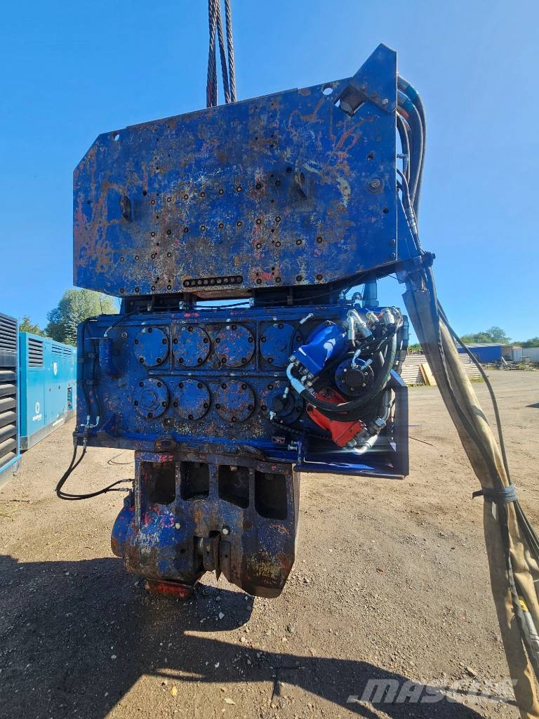 PTC PTC 30 HFV Vibratory pile drivers
