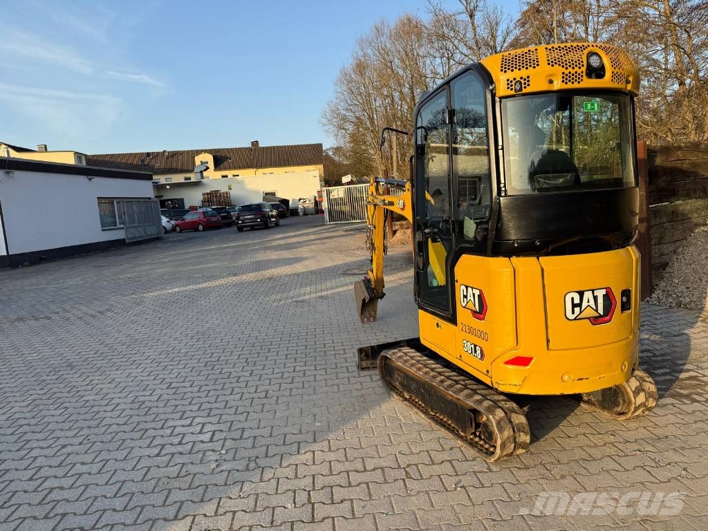 CAT 301.8-5 小型挖掘机