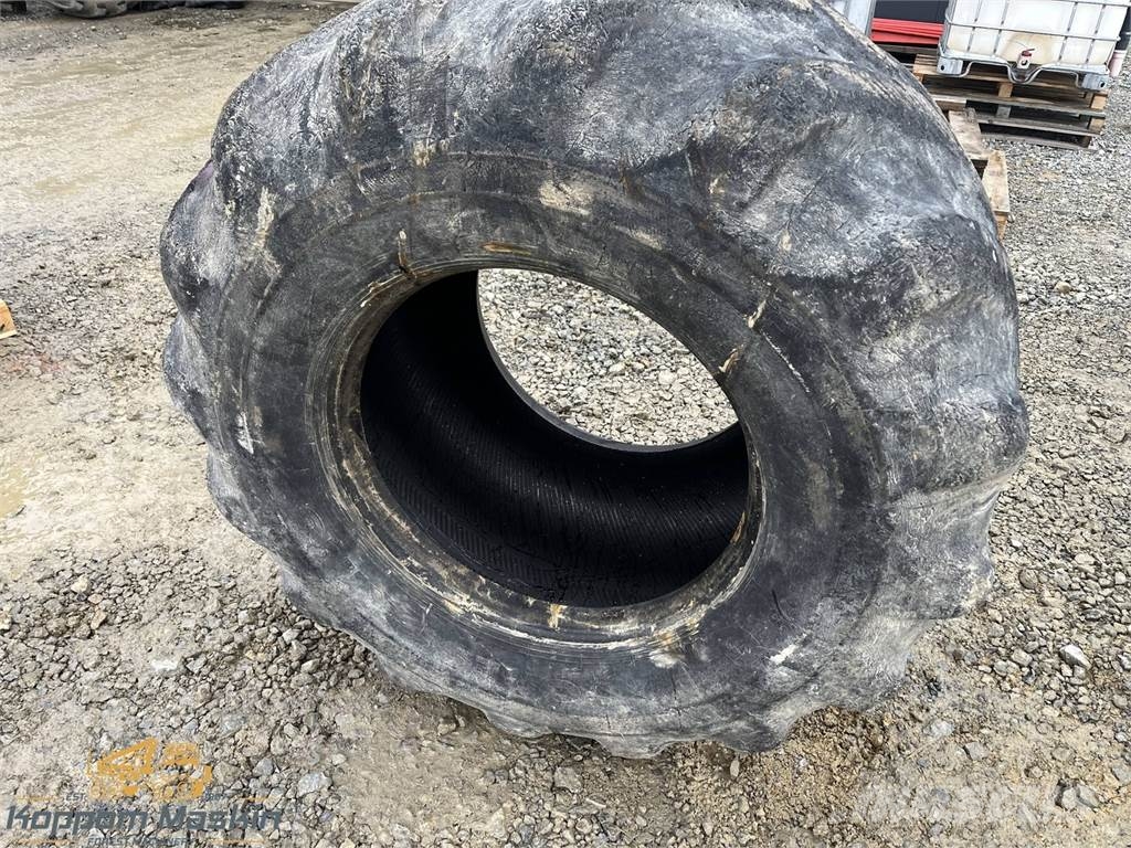 Nokian FK TRS2 750/55x26,5 Reifen