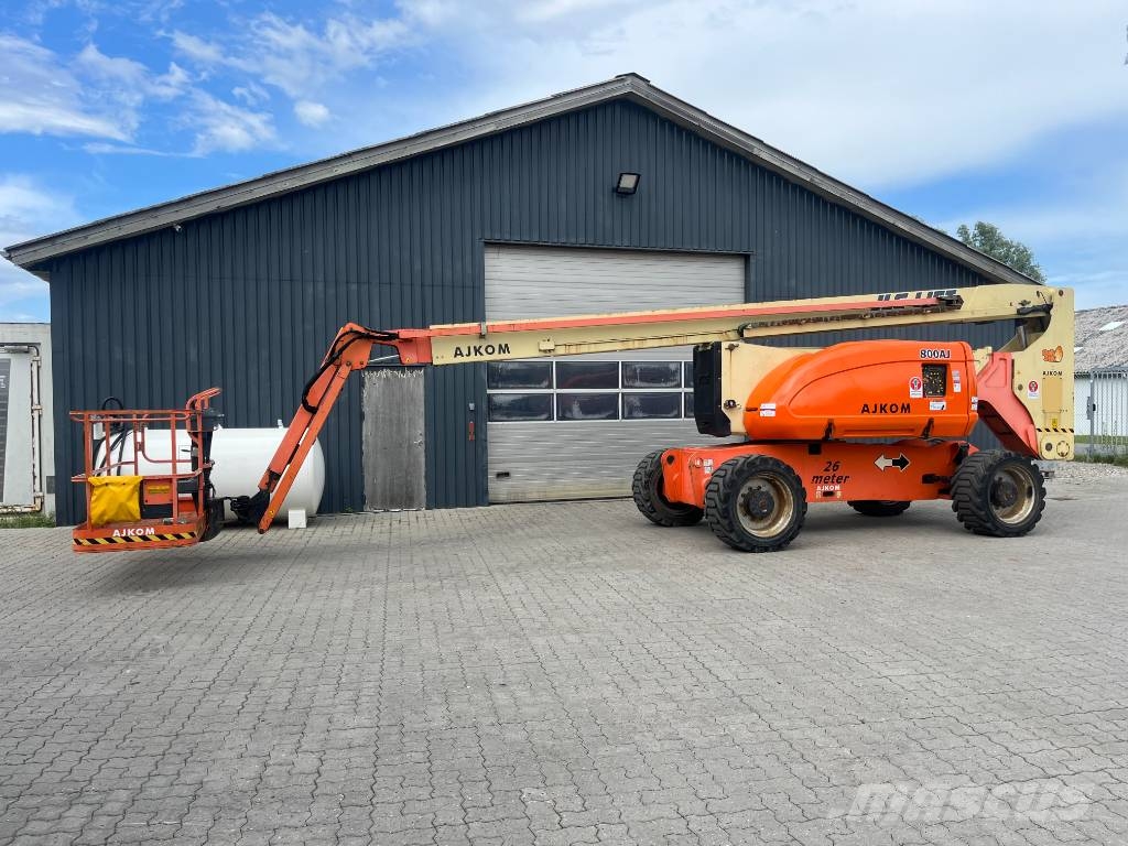 JLG 800 AJ Bomlifte med knækarm