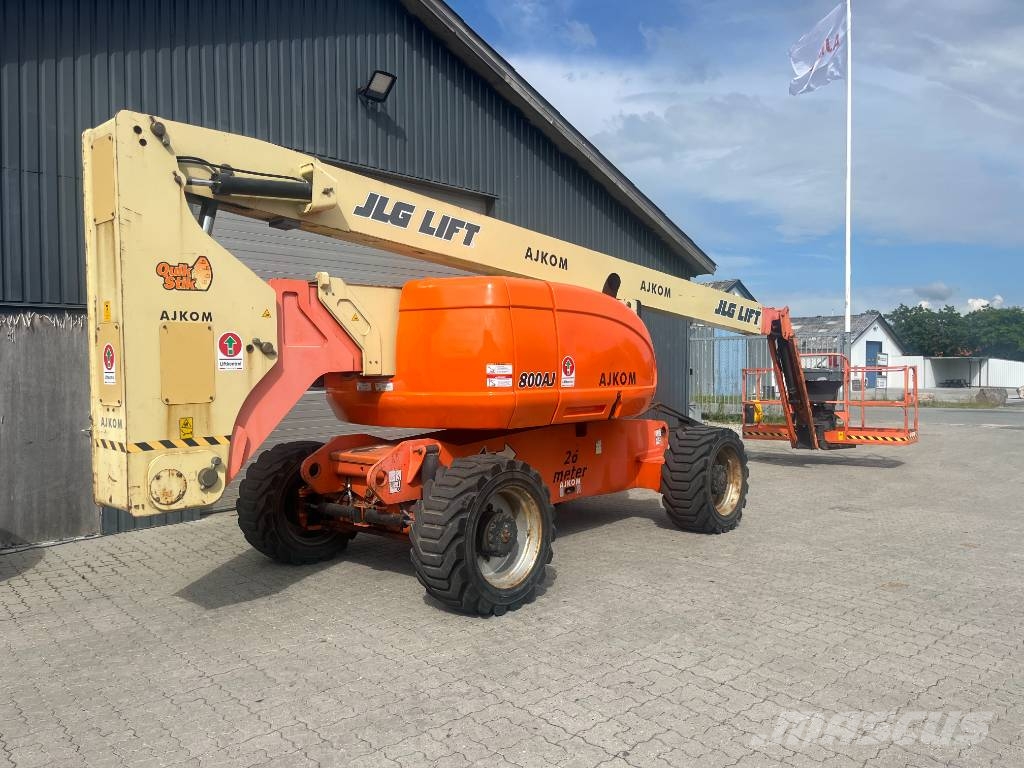 JLG 800 AJ Bomlifte med knækarm