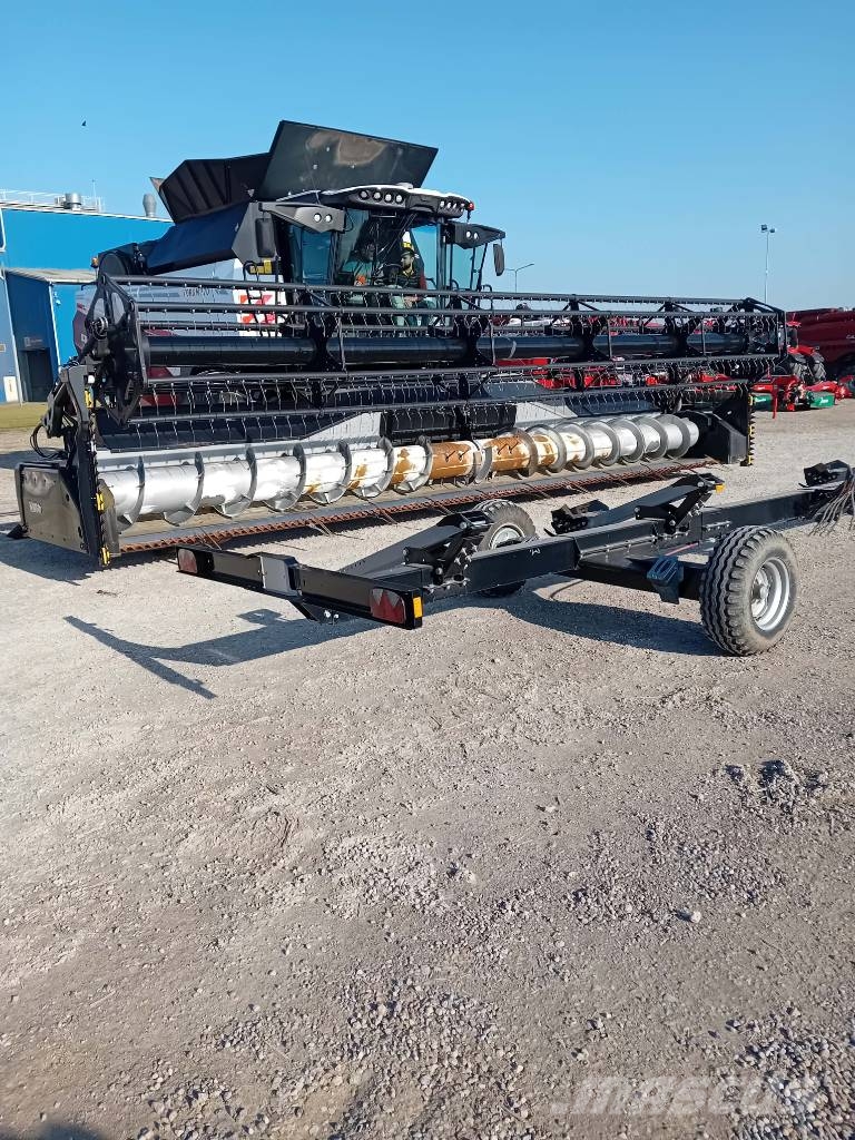Rostselmash Torum 770 Kombajni