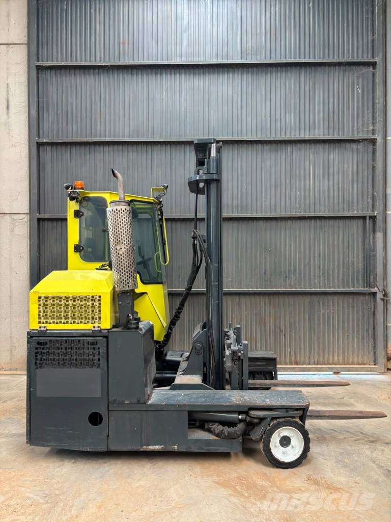 Combilift C300 Бокові навантажувачі
