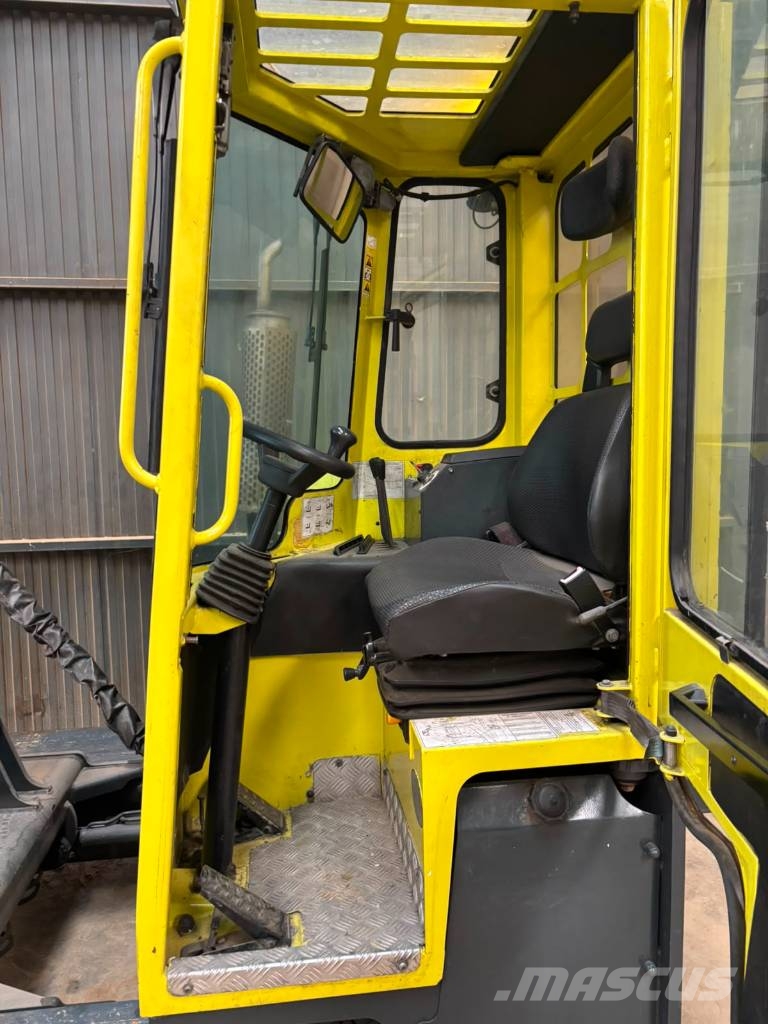 Combilift C300 Бокові навантажувачі