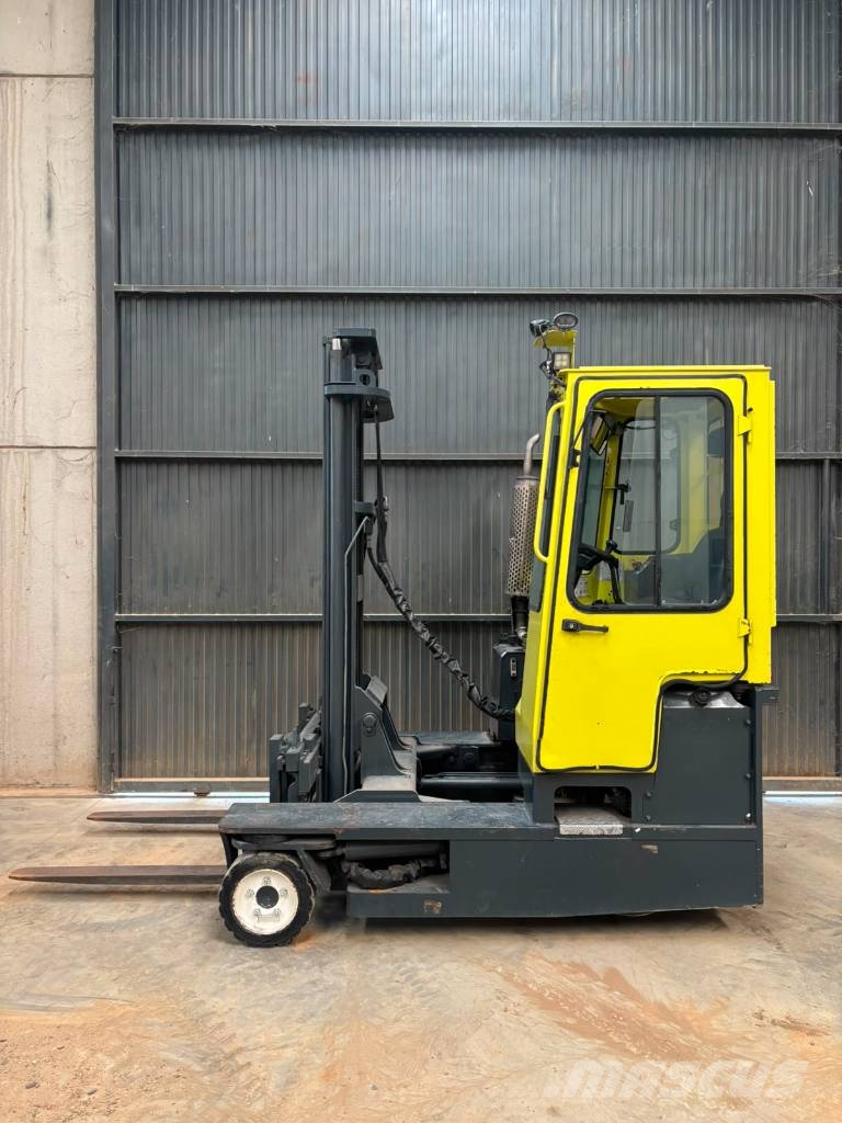Combilift C300 Бокові навантажувачі