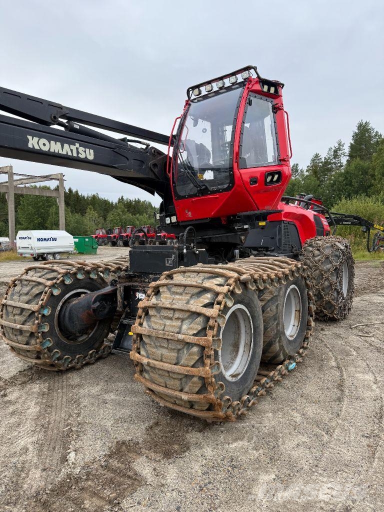 Komatsu 911 Harvesters