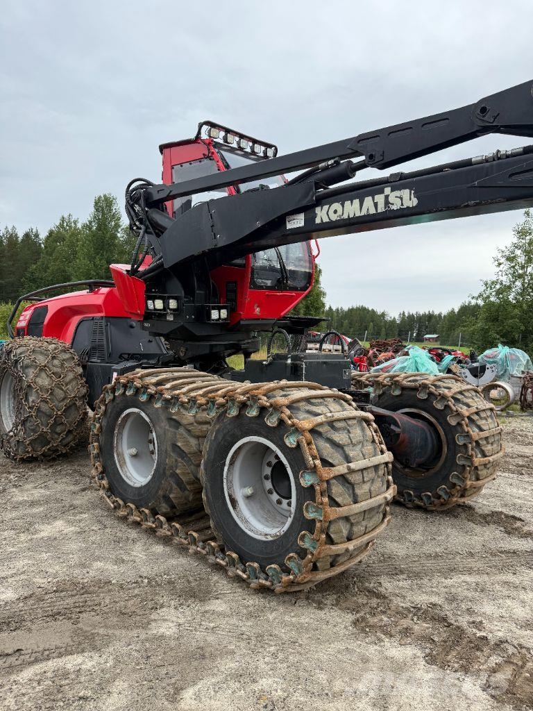 Komatsu 911 Harvesters