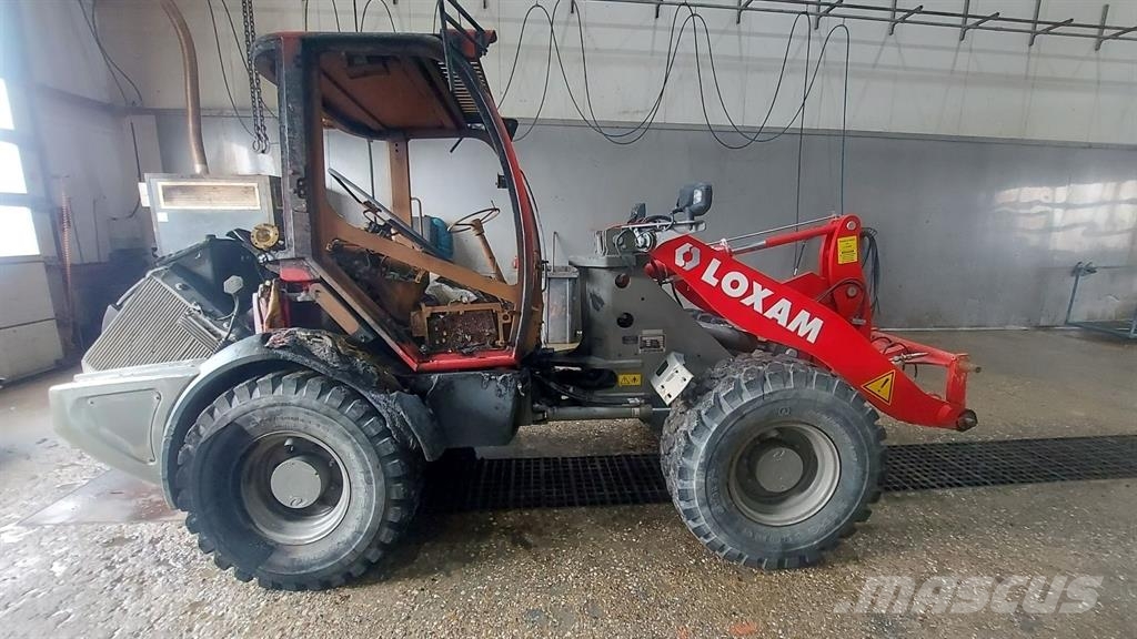 Liebherr L 506 C - (For parts) Kolesové nakladače