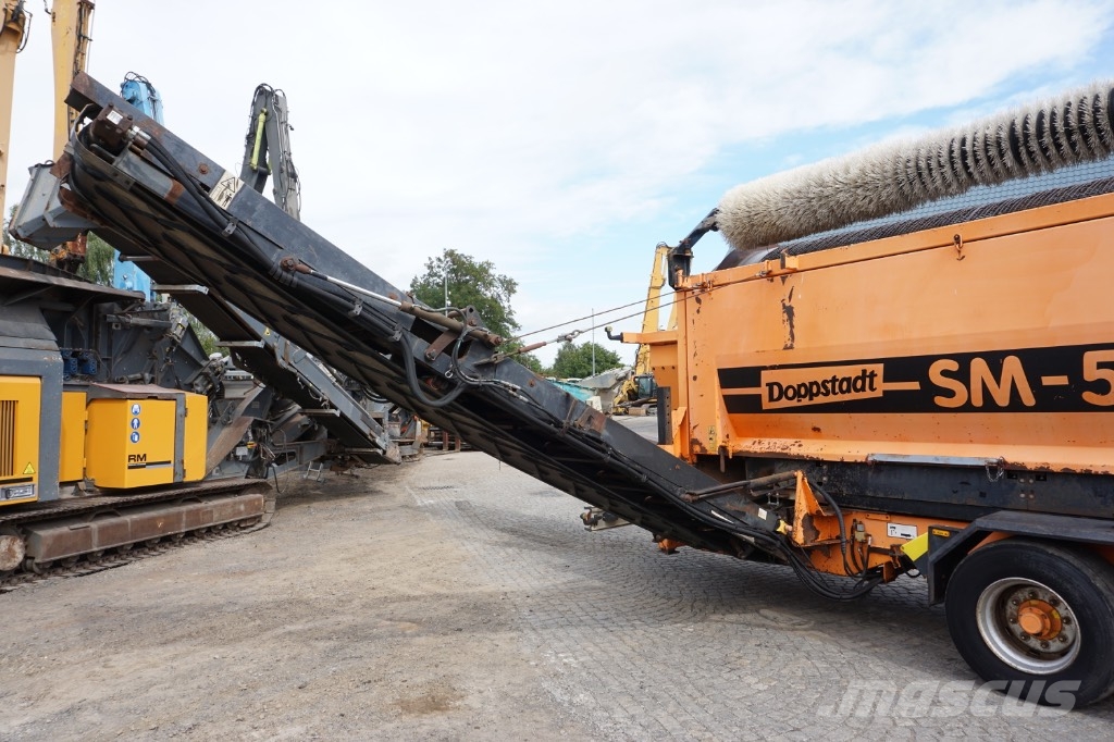 Doppstadt SM 518 Profi 移动式筛分机