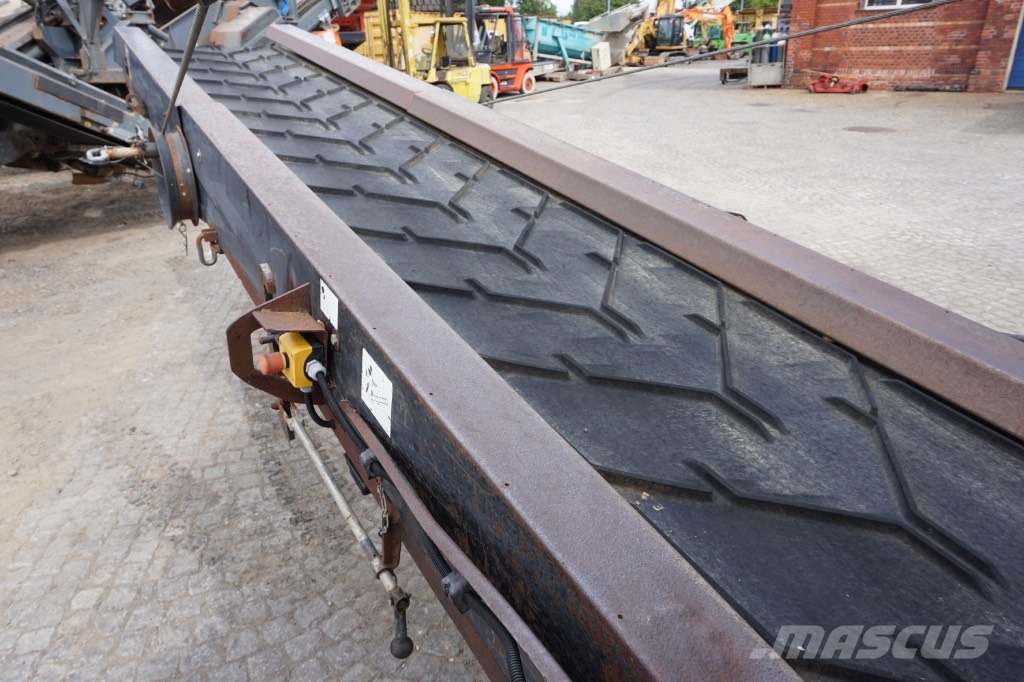 Doppstadt SM 518 Profi 移动式筛分机