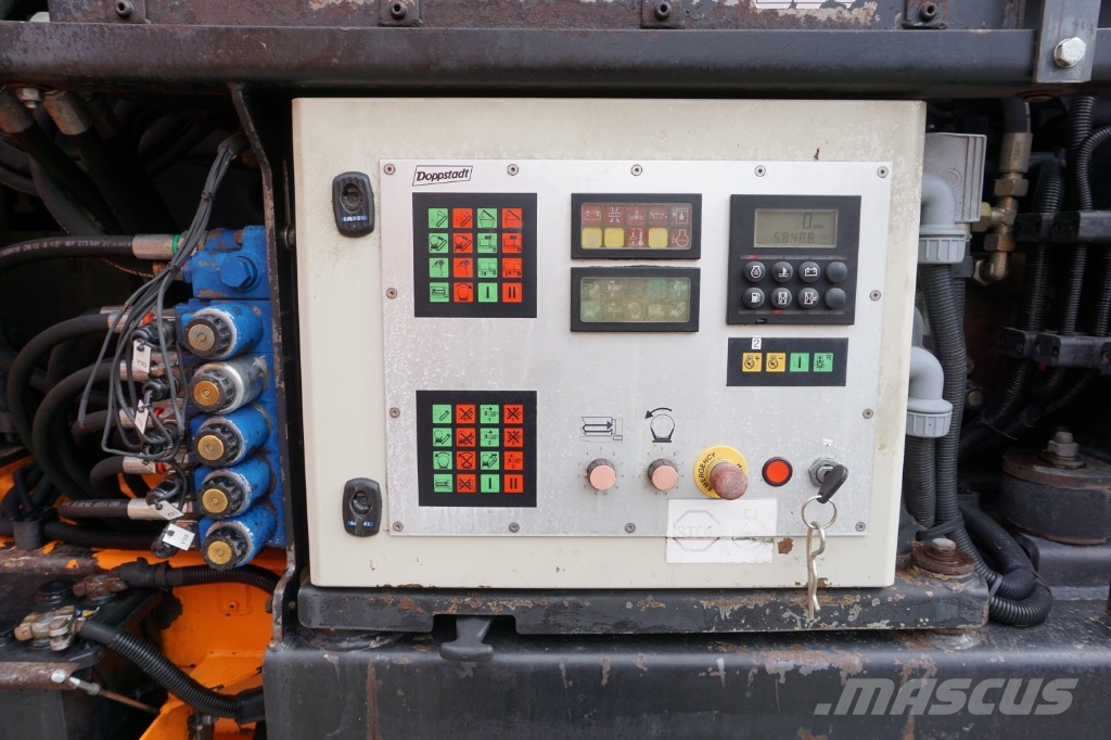 Doppstadt SM 518 Profi 移动式筛分机