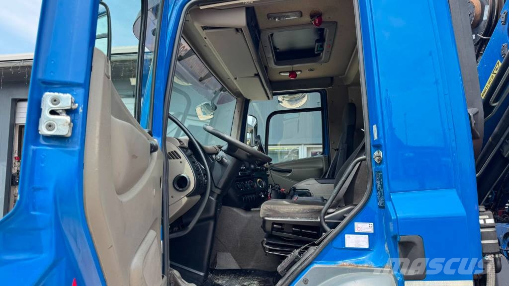 DAF CF 85.460 8x2 abroll tipper - Hiab 211 Camiones grúa