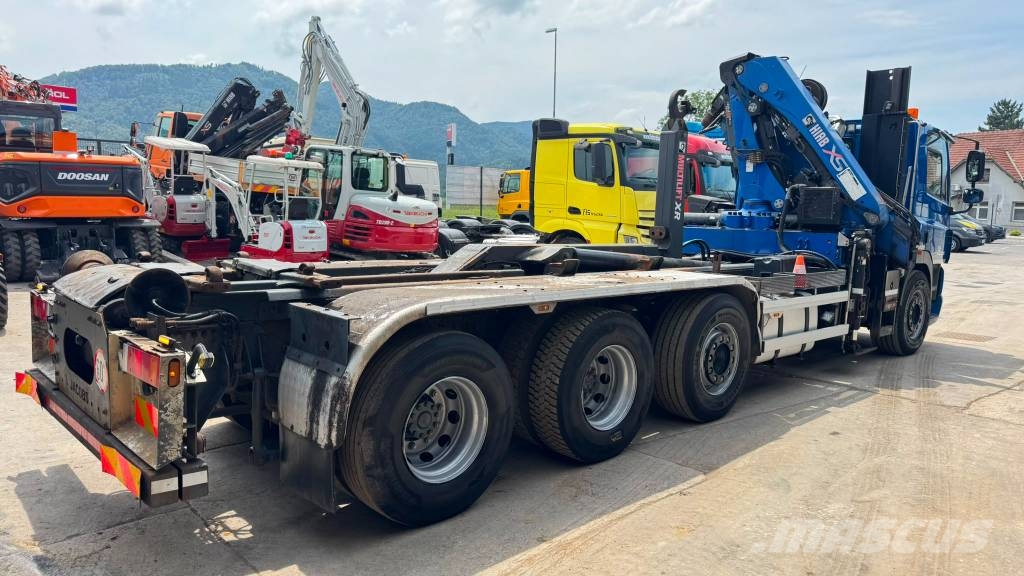 DAF CF 85.460 8x2 abroll tipper - Hiab 211 Camiones grúa