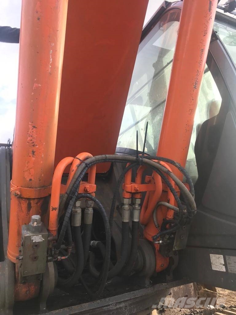 zaxis 350 Crawler excavators