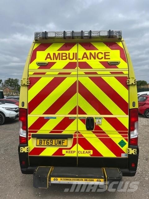 Fiat Ducato A&E Fiat Ducato A&E Vehicle with Stryker Pr Ambulancias