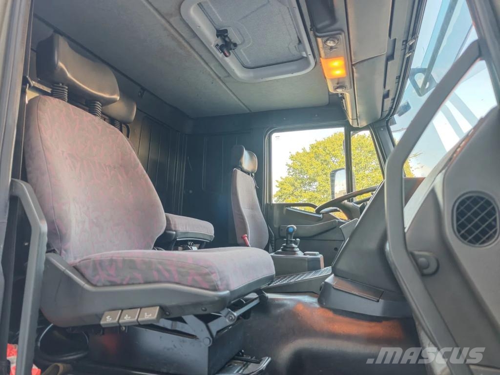 Iveco Eurotrakker 190E35W Cursor 4x4 Platte bakwagens
