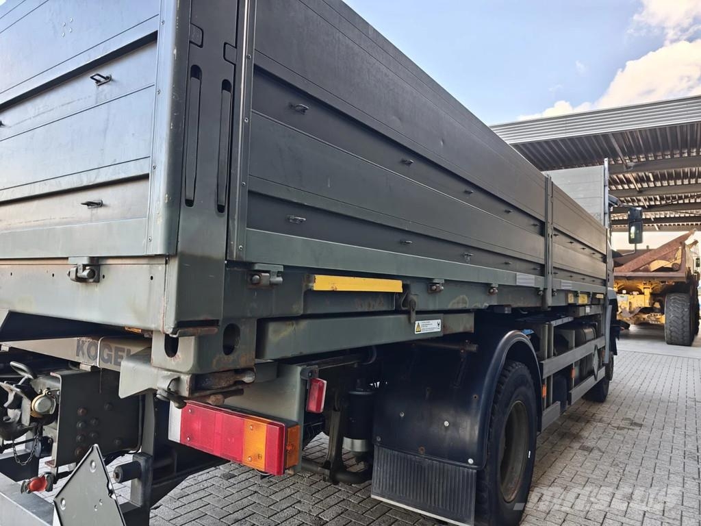 Iveco Eurotrakker 190E35W Cursor 4x4 Platte bakwagens