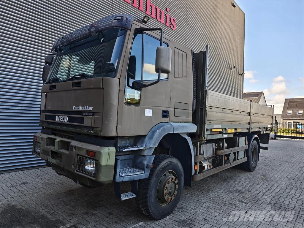 Iveco Eurotrakker 190E35W Cursor 4x4 Platte bakwagens