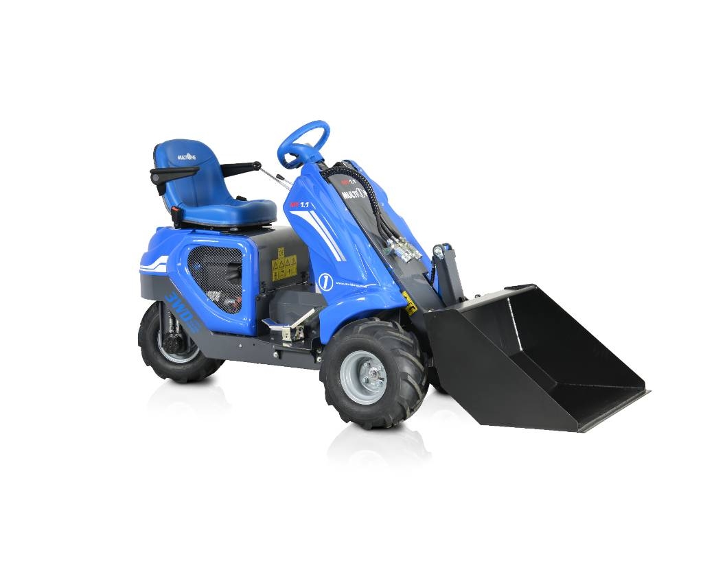 Multione 1.1 スキッドステアローダー