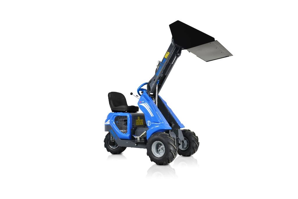 Multione 1.1 スキッドステアローダー