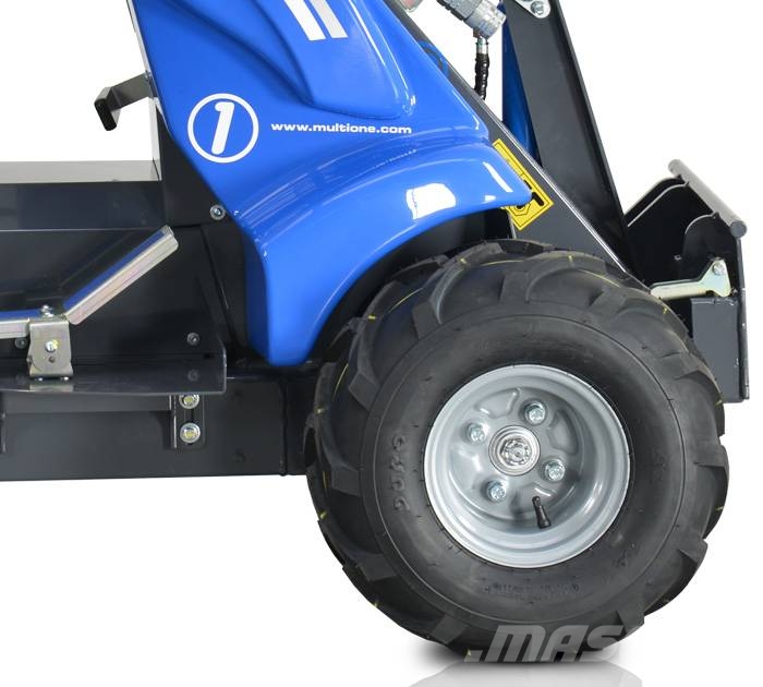 Multione 1.1 スキッドステアローダー