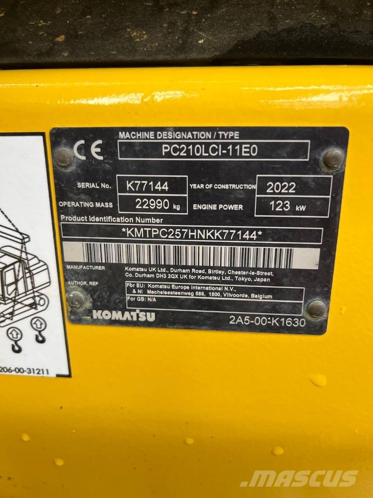 Komatsu PC210LCi-11E0 履带挖掘机