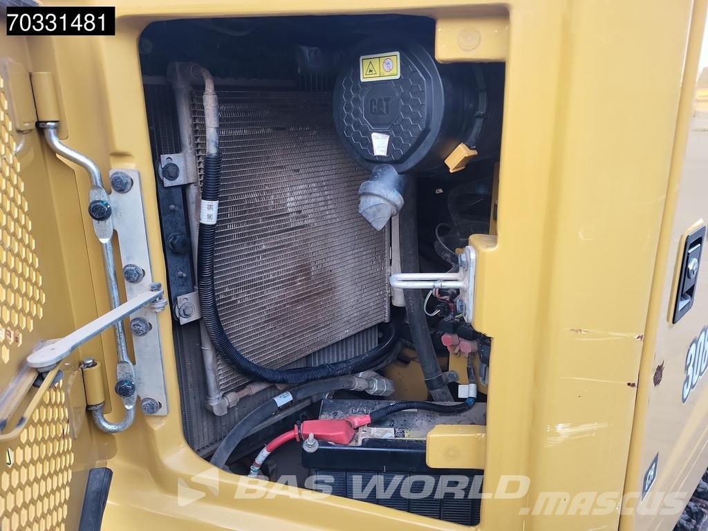 CAT 308 CR A/C - 3 Buckets حفارات صغيرة أقل من 7 طن (حفارات صغيرة)