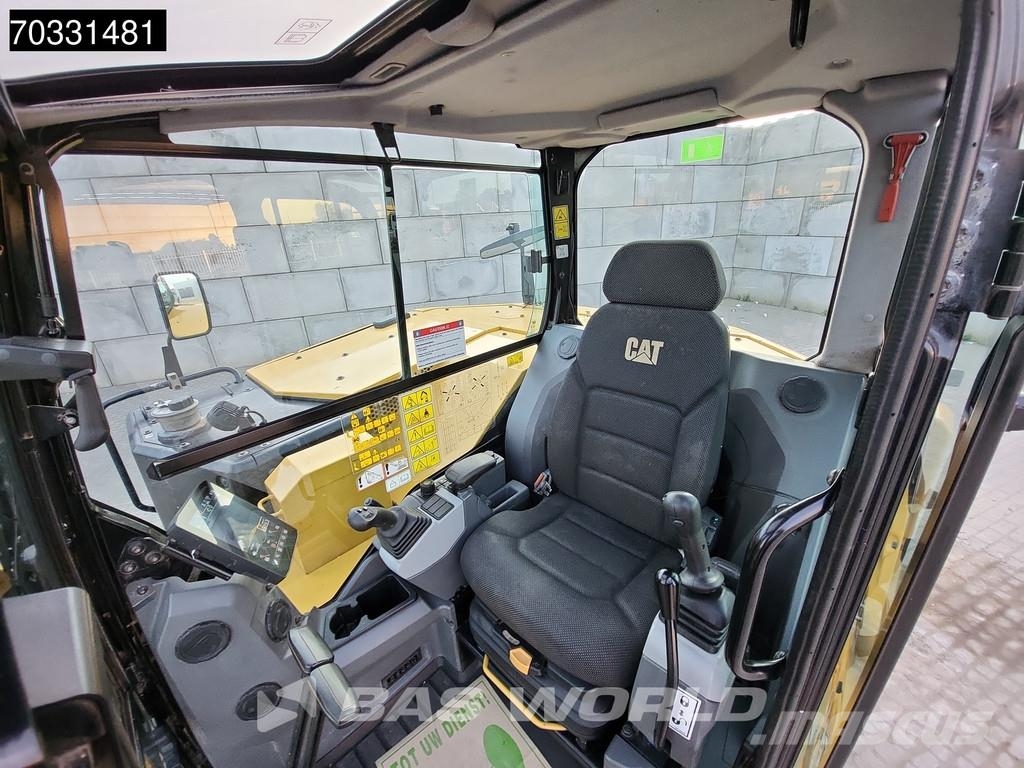 CAT 308 CR A/C - 3 Buckets حفارات صغيرة أقل من 7 طن (حفارات صغيرة)