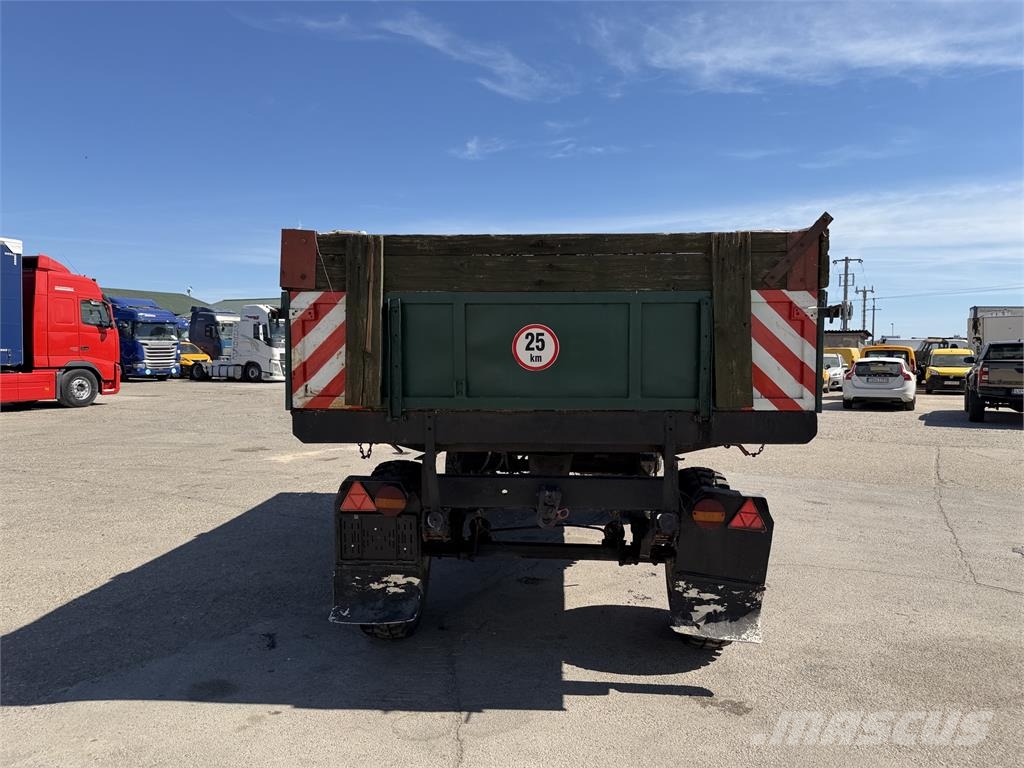 BSS PS 701 dvojstranný vyklápač s TP a TEČ VIN 221 Kippiperävaunut