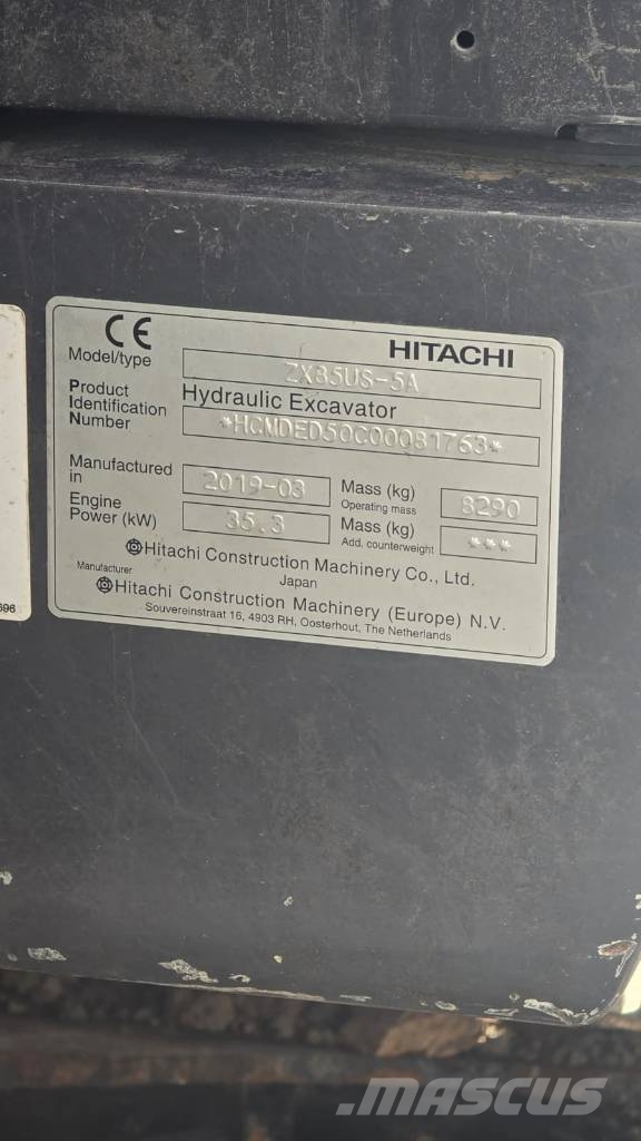Hitachi ZX 85 US-5 حفارات وسط 7 طن - 12 طن