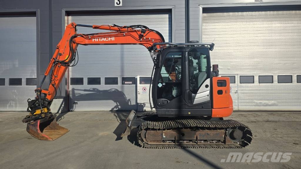 Hitachi ZX 85 US-5 حفارات وسط 7 طن - 12 طن