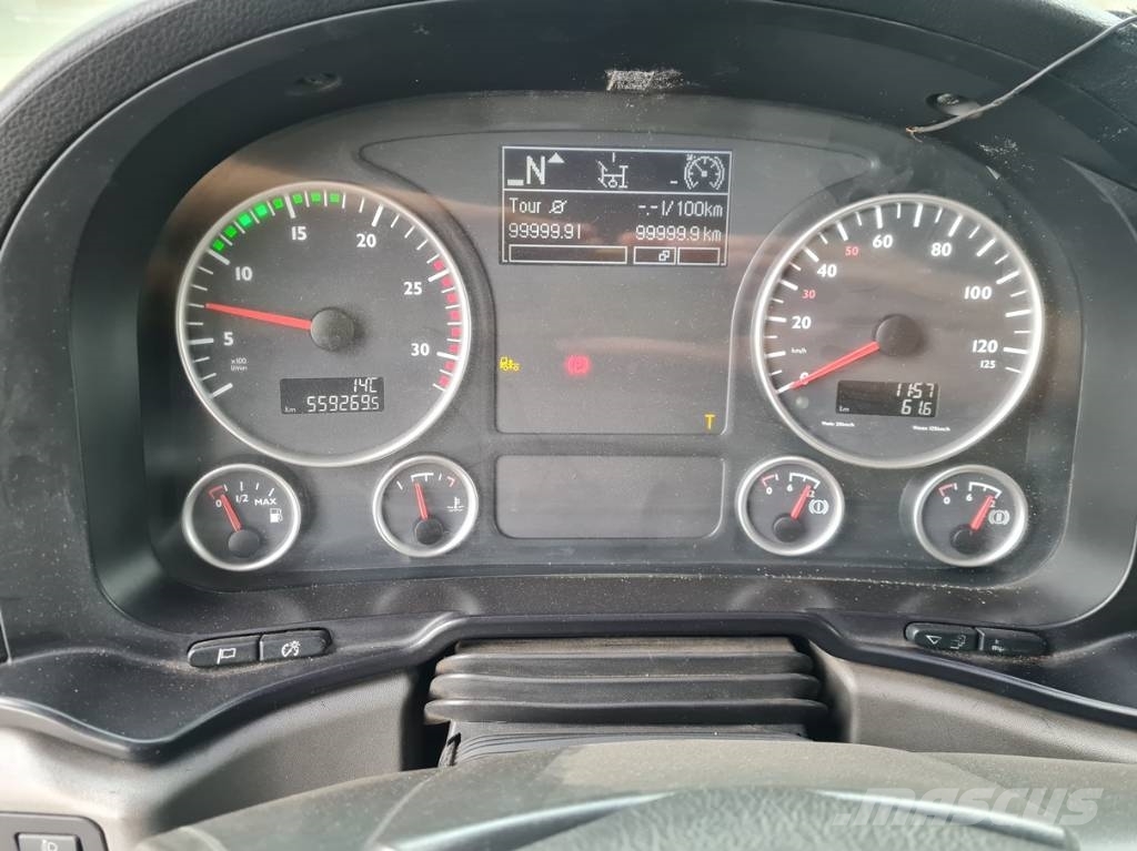 MAN WVT TGS 42.440 8X6 훅 리프트 트럭
