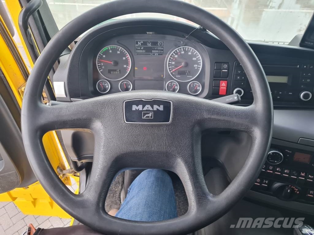 MAN WVT TGS 42.440 8X6 훅 리프트 트럭