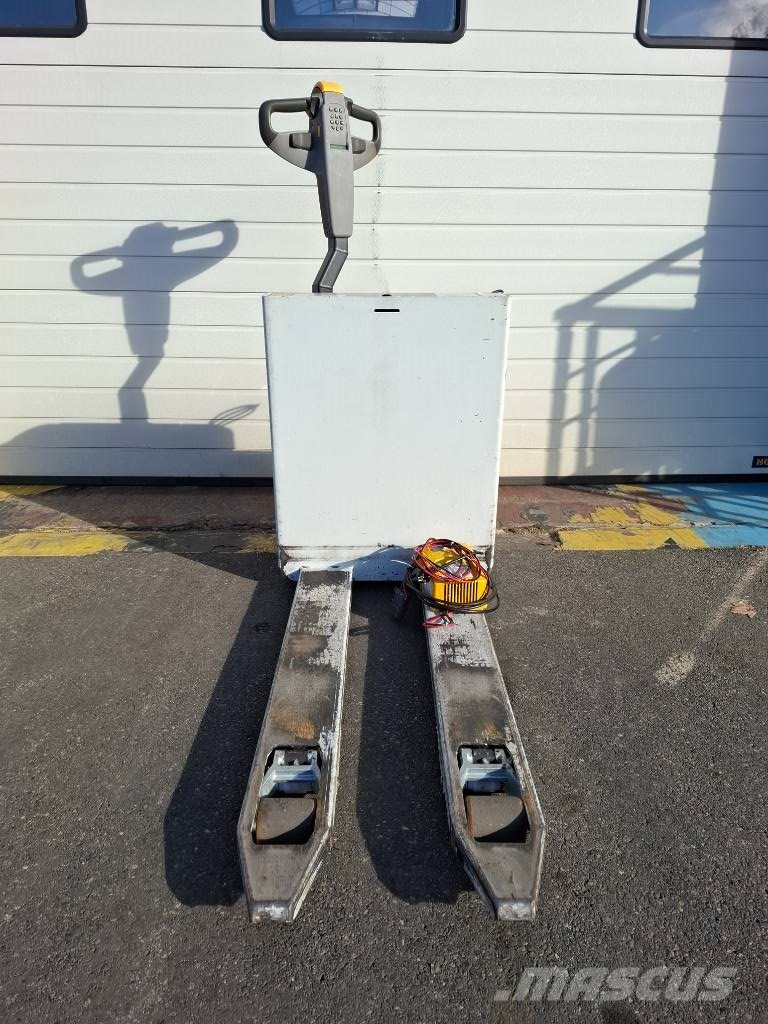 UniCarriers PLL 180 Ручные электрические тележки