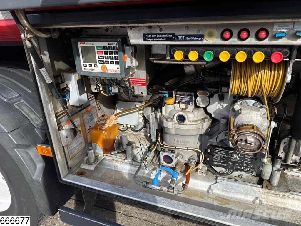 Volvo FM 450 6x2, EURO 5, 20240 liter, 3 comp Cisterna