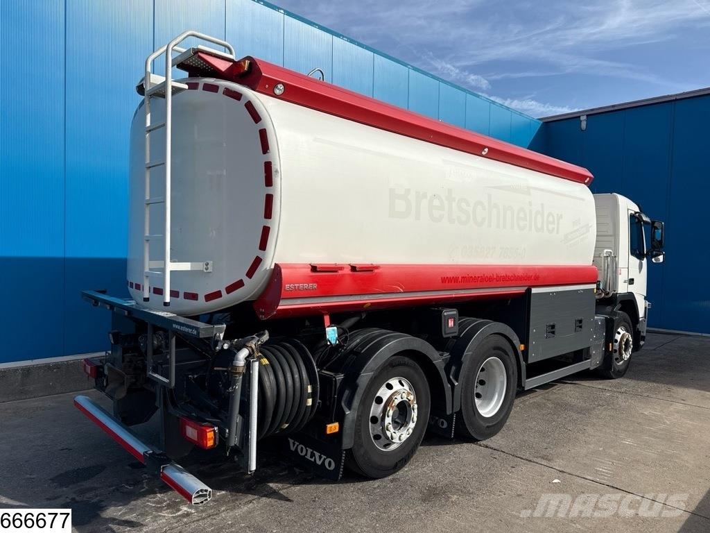 Volvo FM 450 6x2, EURO 5, 20240 liter, 3 comp Cisterna