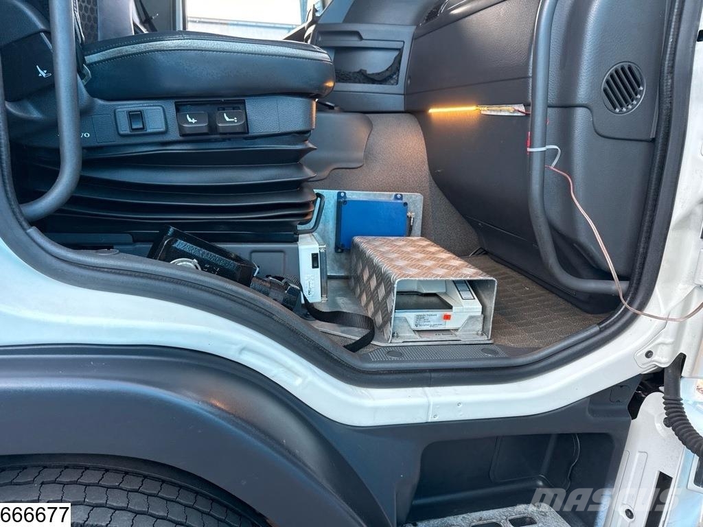 Volvo FM 450 6x2, EURO 5, 20240 liter, 3 comp Cisterna