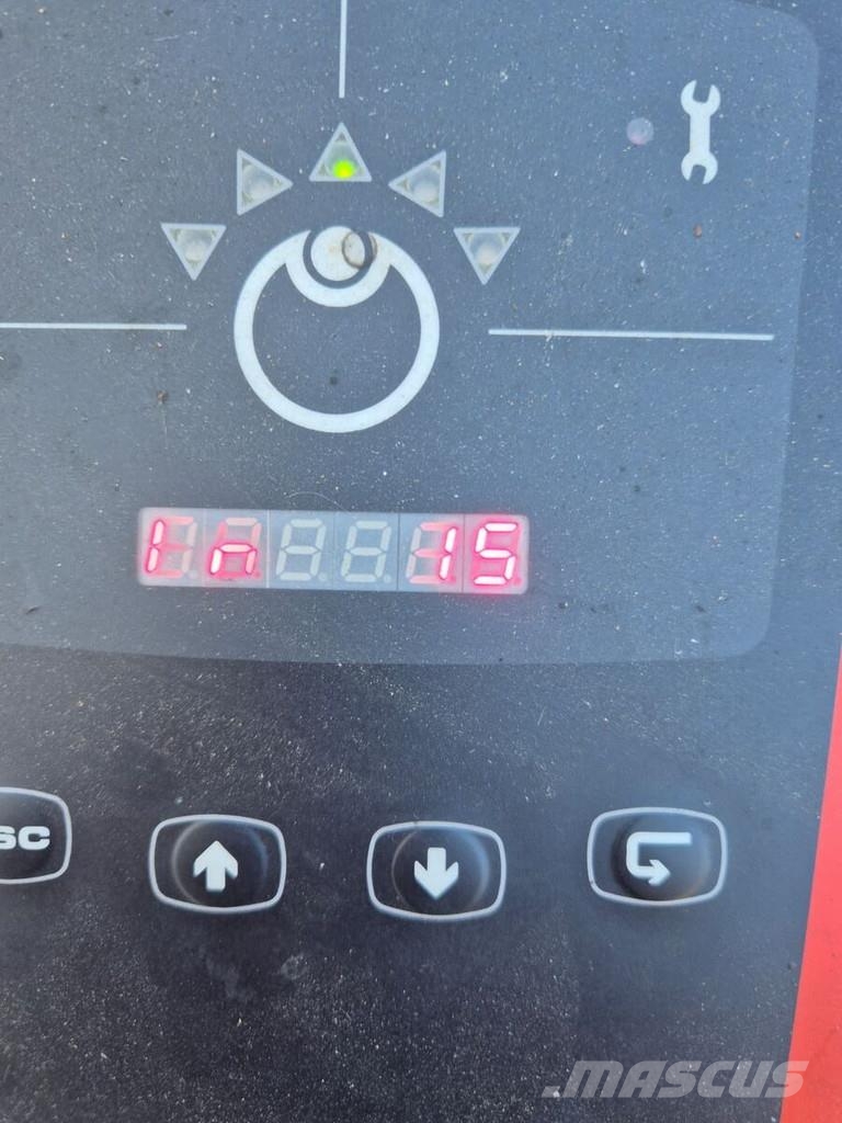 Linde V10 Viličarji s pomičnim teleskopom