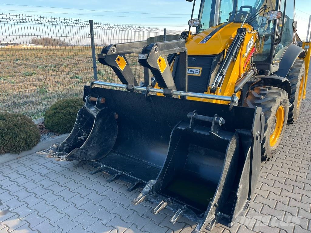 JCB 3CX PLUS * NEW unused * Joysticks * 110hp * Backhoe loaders