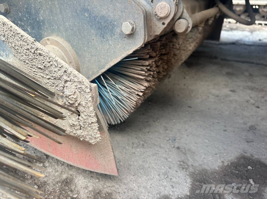 Bucher MaxPowa V65 Sweepers