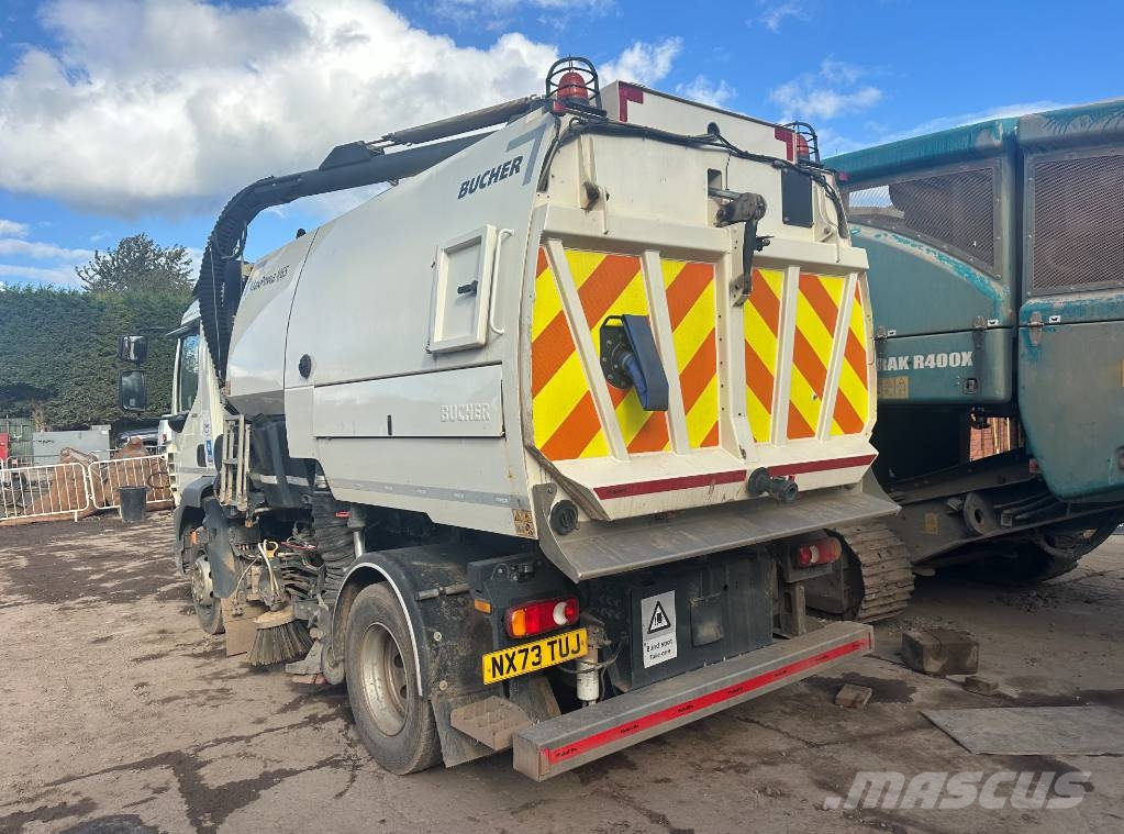 Bucher MaxPowa V65 Sweepers