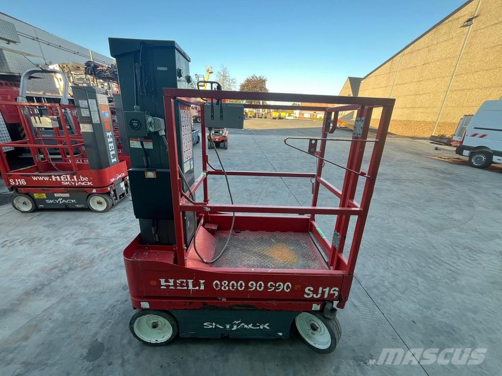 SkyJack SJ16 SJ16 Teleskopske podizne platforme