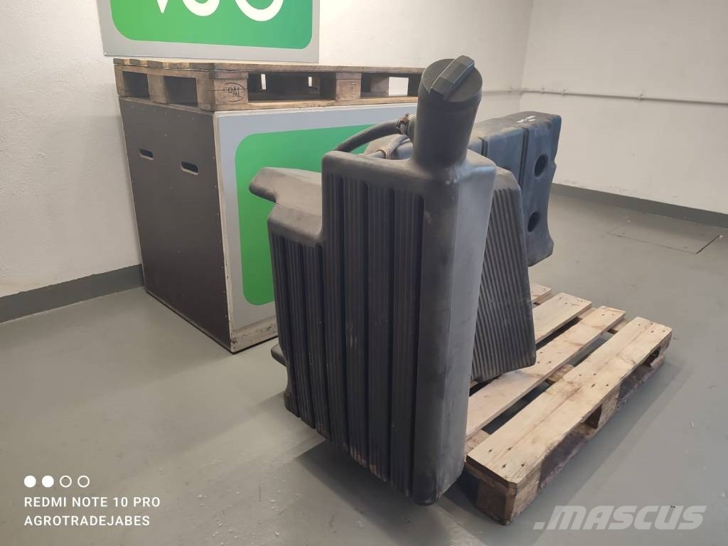 Deutz-Fahr Agrotron fuel tank Kabiner og interiør