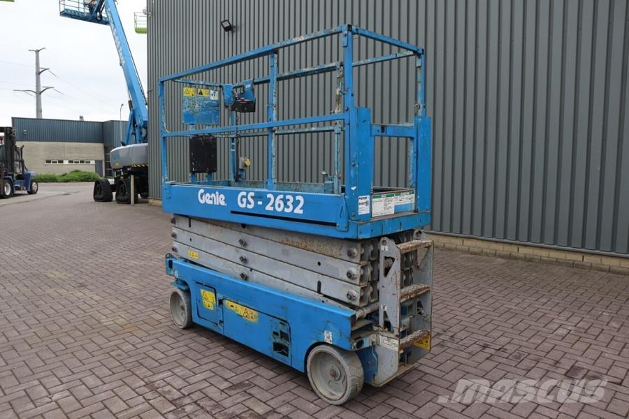 Genie GS2632 Electric, 10m Working Height, 227kg Capacit Škarjaste dvižne ploščadi