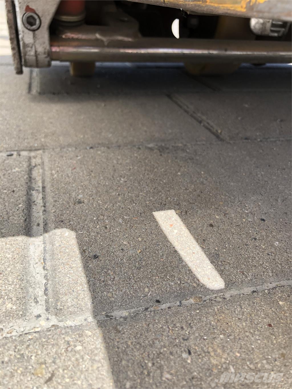 Jungheinrich EJE 220 R Παλετοφόρα πεζού χειριστή με ιστό