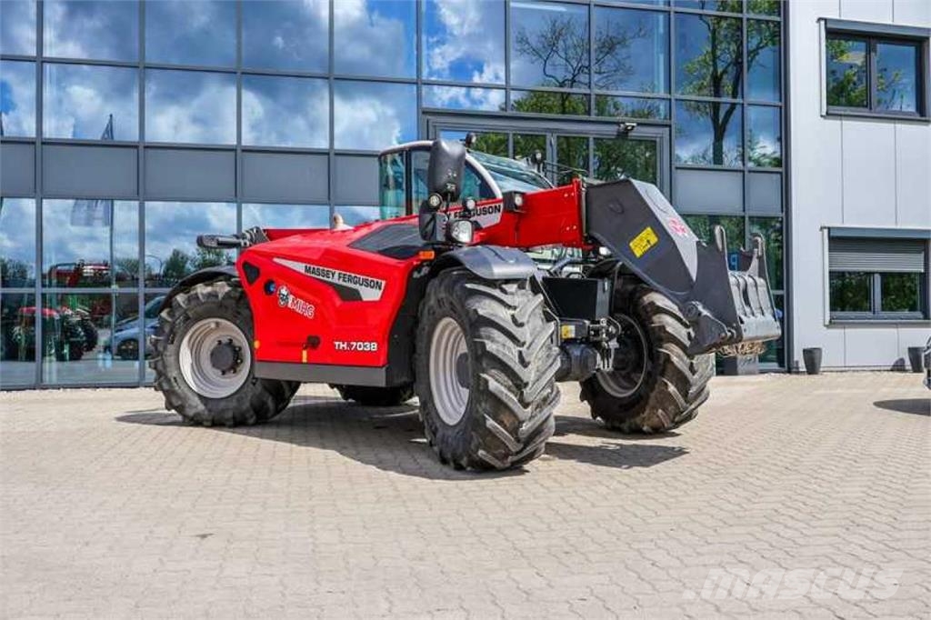 Massey Ferguson TH 7038 Kmetijski teleskopski nakladalci