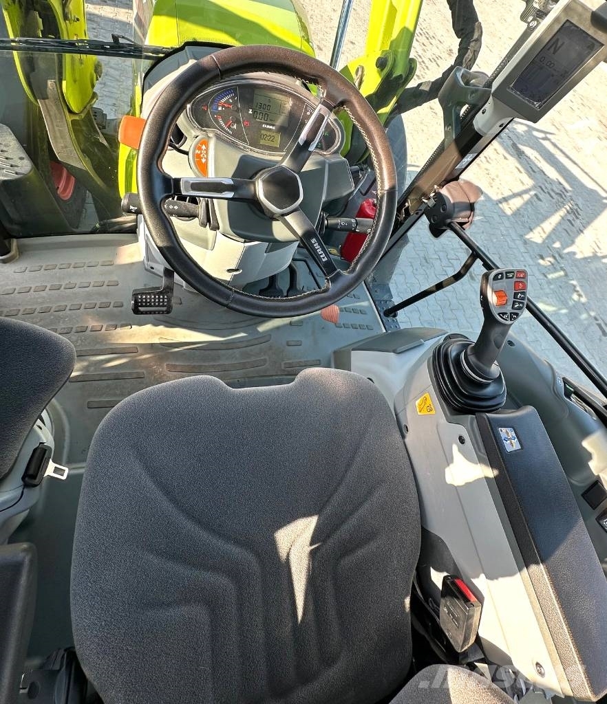 CLAAS Arion 460 CIS Tractores